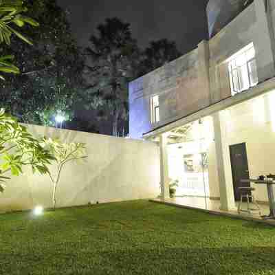 Clock Inn Dehiwala Hotel Exterior