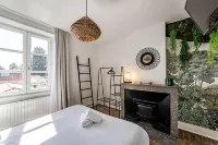 La Maison d'Or