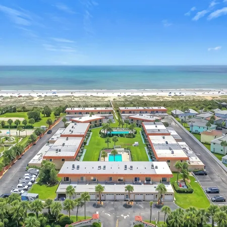 Private Beach Access, Steps from Ocean, Heated Pool, Garage, Beach Towels/Chairs
