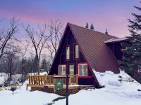 THE CAMPFIRE LODGE @ BIG POWDERHORN MTN WITH HOT TUB