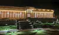 Highland luxury Glamping resort & spa Отели в г. 