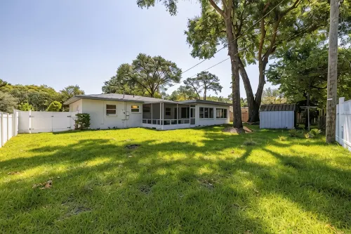 Spacious Family Home Near Hospitals, USF, & Parks