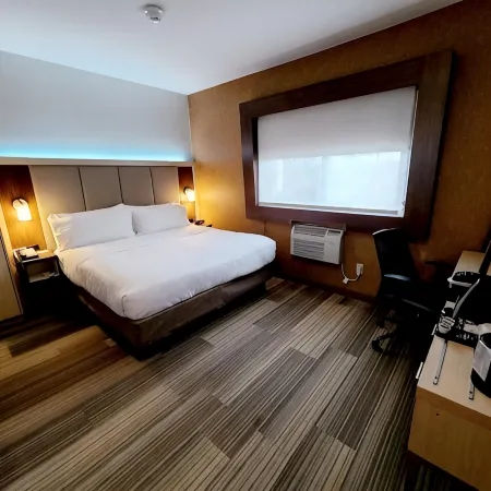 Best Western Roslyn-Long Island Hotel