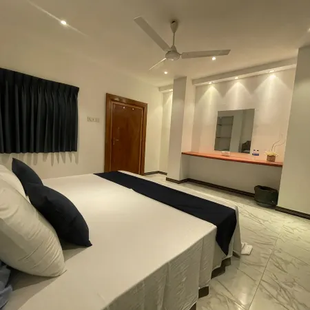 Room with kitchen Negombo Beach