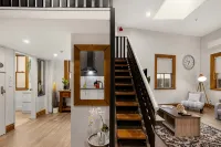 The Wellington Loft - Homestays