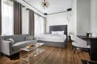 Mount Alverno Luxury Resorts