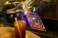 Lavalse Hotel - Bar