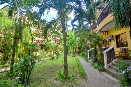 Bamboo Beach Resort & Restaurant