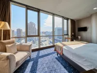 Parkside Hotel & Apartments Hotels near Nasimi