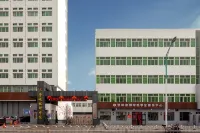 Jincheng Siji Yijia Hotel (People's Square)