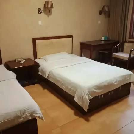Fangyuan Hotel
