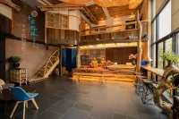 Shifang Qinglv Hotel - Mountain view