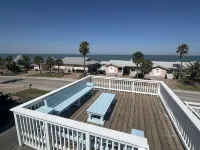 Poppy's Paradise - the Best Vacation Rental in Rockport! - Balkoner