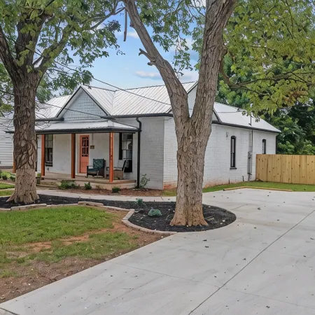 Hot Tub + Walk to Downtown • Fire Pit • Game Table • Pet Friendly + Fenced