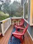 Luxury Treehouse Cabin with Jacuzzi and stunning views! - 4-Star