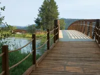 Cozy Getaway at The Lazy Bear Lodge: 3BR/2BA in Dover, ID! Hotels in Dover