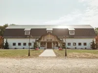 Welcome to The Huron Host in Port Austin! 허런 카운티 호텔