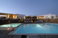 2 luxury villas complex with private pool, gym,spa & unrivalled view - Pools