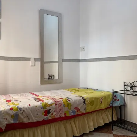 Villa with private pool, terrace and less than 80 meters from the sea
