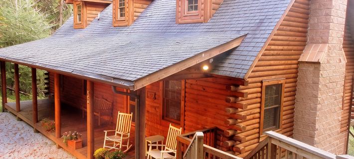 ALPINE LOG CABIN/COZY, COMFORTABLE, MODERN/BLUE RIDGE MOUNTAINS NEAR BOONE N.C. Hotele w: Seven Devils