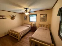 Hawkins Ridge Lodge - Enjoy the Southern Comfort living with a Private Lake - 3-Star