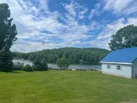 Historic Cottage- near Saratoga- on Summit Lake - Wifi