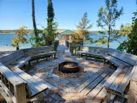 Stunning 3 Bedroom Lake House on South Toledo Bend