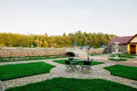 Usad'ba Nersa Hotel - إقامة ريفية