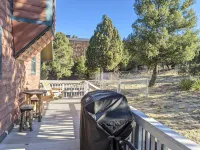 Pet-Friendly [no fee!] A-Frame Cabin w/ Double-decker Mountain View & Hot Tub - Chalets