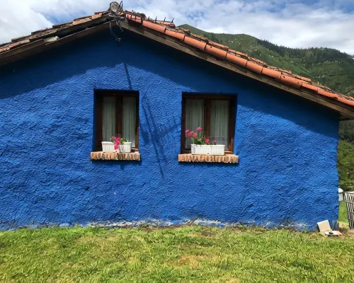 Vivienda Vacacional La Casina del Tazón Hotéis em Parres