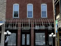 Brickhaven Loft on Historic Main Street - walk to Spring River, State Park, more Hotels in Mammoth Spring