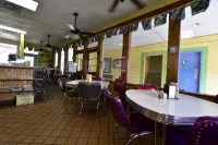 Experience the Magic  -  Floating Cottage on St Johns River - 4-Star