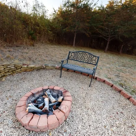 Evening Star Cabins, Secluded and peaceful in charming Hocking Hills