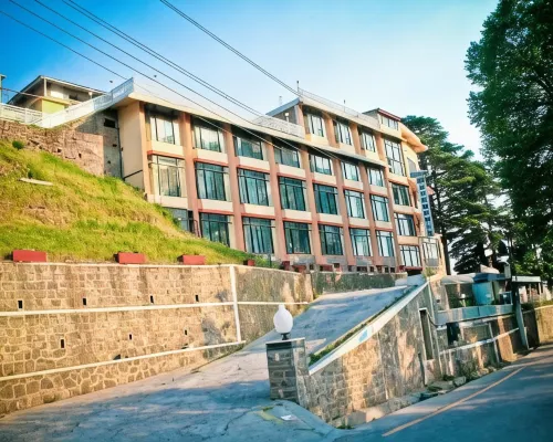 Metropole Hotel Hotel di Murree