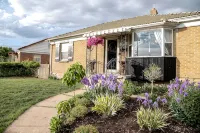 Cozy 4Br Home – Two Living Spaces & Great Access