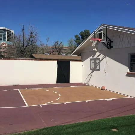 Downtown Tempe Modern Farmhouse:  Luxurious Home Steps Away from ASU & Mill Ave