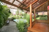 Kampung Sumber Alam Garut - Romantic
