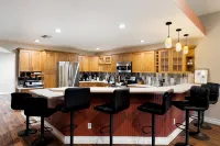 Gulf Coast Getaway! Close to the Shore!