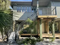 Captivating Cabana – Luxury Home, Boat Slip, Golf Cart, Pool, Pickleball, & Club