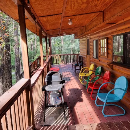 3 Little Bears - GREAT location; secluded feel!