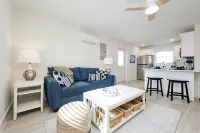 The Coziest Studio by the Sea! - Boutique