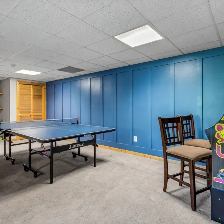Moose Shack - Mountain Views · Spa King Suite · Game Room · 3 Patios