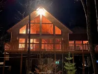 Beautiful Home in the Woods