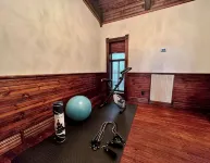 5 bedroom Estate near casino & downtown - 4-Star