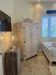Luxury 2/2 Sleeps 6. Grand Bahama Condo w/ POOL, Boat Dock plus close to BEACH! - balcony
