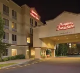 Hampton Inn & Suites Seattle North/Lynnwood - 2-Star