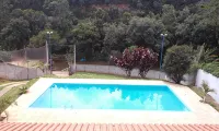 CHÁCARA PÉ DA SERRA with swimming pool, soccer pitch, barbecue area, fishpond