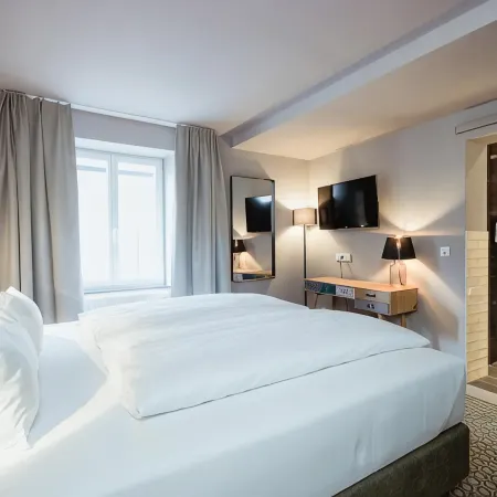 Hotel Goldene Traube - by Neugart