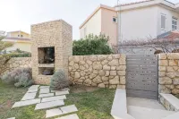 Villa White Rose with Private Pool - Виллы