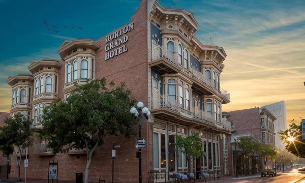 Horton Grand Hotel